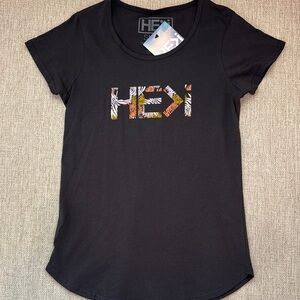 He>i Women's Dark Gray Graphic Tee, NWT, Size Small